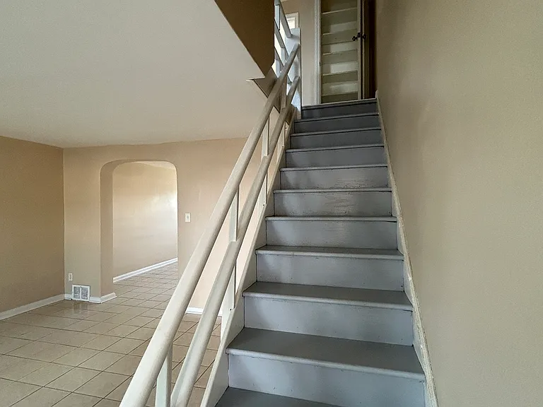 6640 Roosevelt Blvd — Photo 5