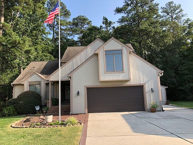 1st image of 1221 Birdneck Lake Dr