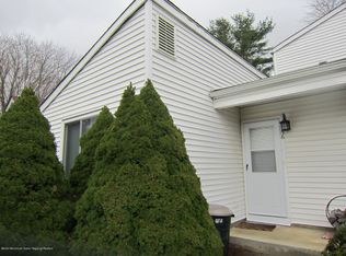 56 Greenwood Dr, Freehold, NJ 07728