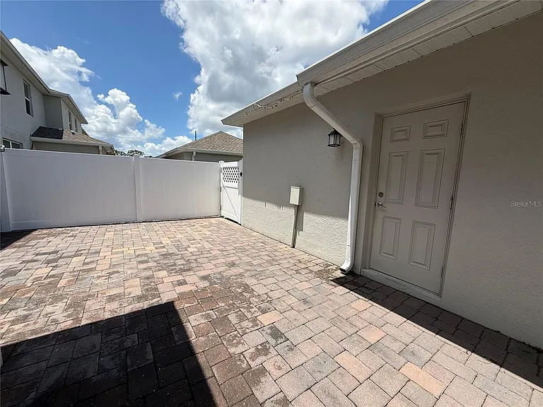 5647 Quiet Palm Loop — Photo 21