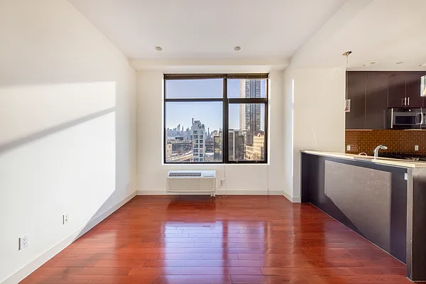 Rented by Compass | media 11