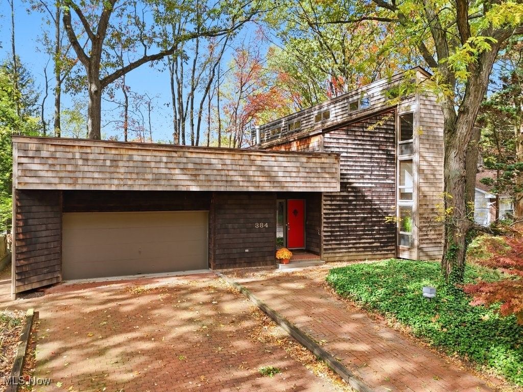 Real estate listing image