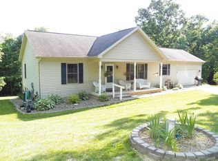 2005 Gard Ln, Mount Perry, OH 43760