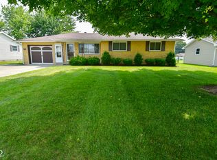 704 S Ryle Ctr, Greensburg, IN 47240