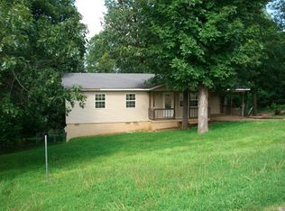 2 Mishemokwa Dr, Cherokee Village, AR 72529