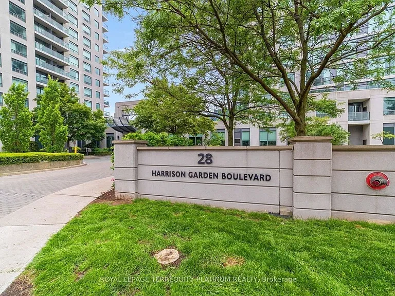 28 Harrison Garden Blvd #1812 — Photo 1