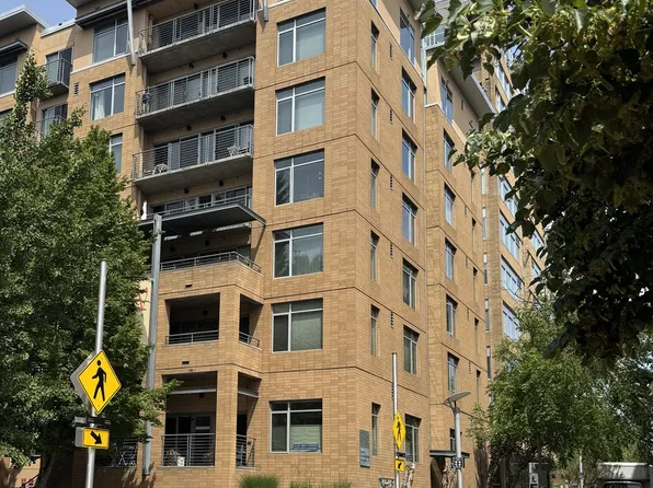 701 Columbia St APT 304, Vancouver, WA 98660