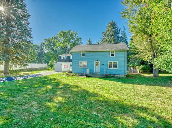 595 Hinchey Rd, Rochester, NY 14624