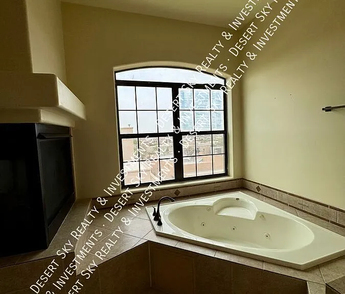 4334 Capistrano Ave — Photo 29