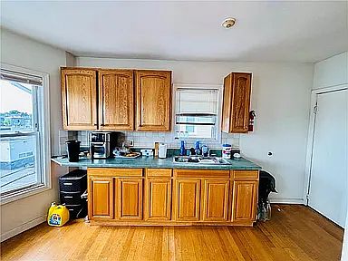 3rd image of 86 Webster St #3F