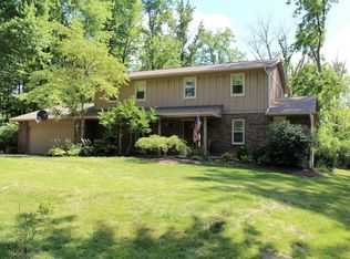 6391 Roth Ridge Dr, Loveland, OH 45140