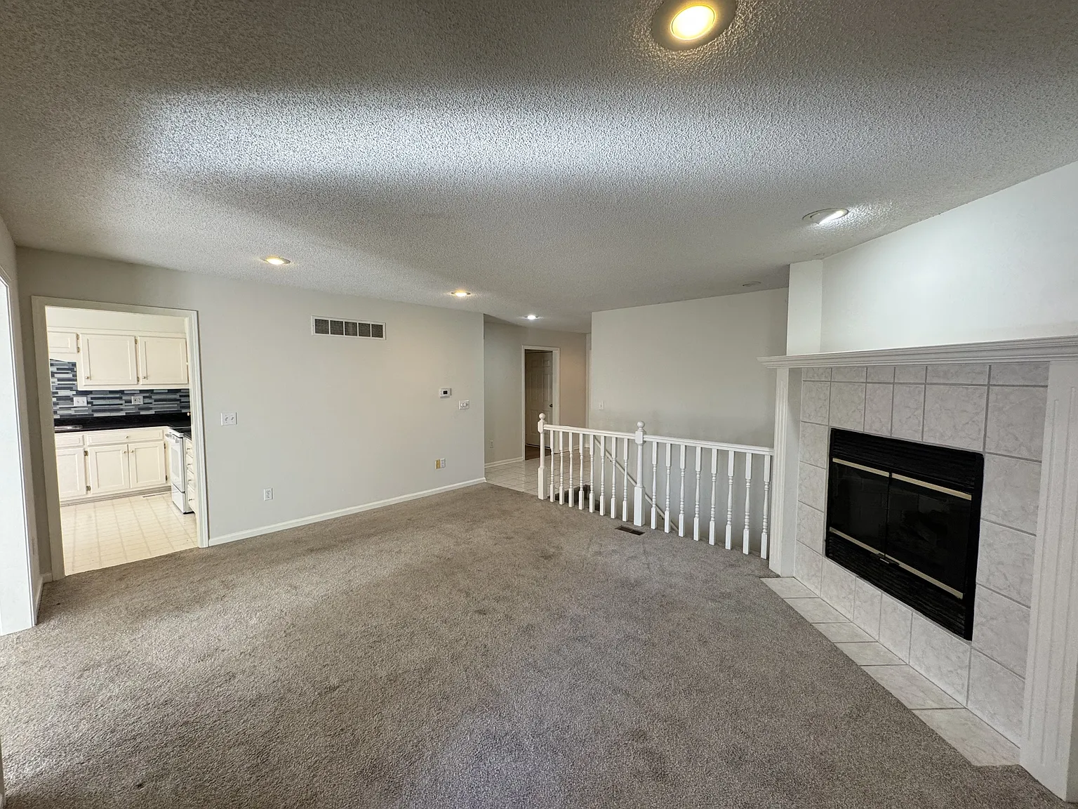 508 W Clark, Warrensburg, MO 64093 - C — Photo 2