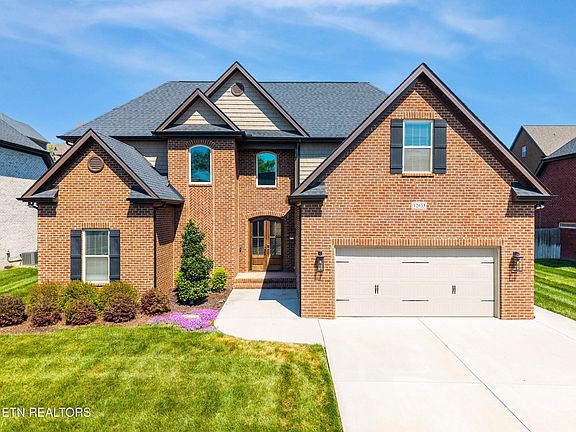2nd image of 12033 Salt Creek Ln
