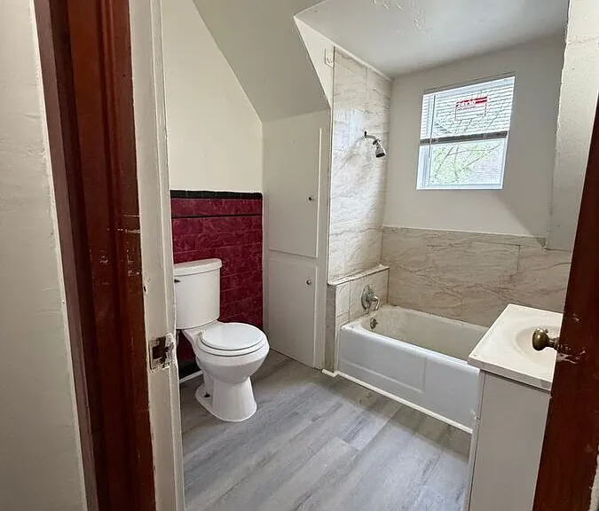 713 2nd St #4 — Photo 20