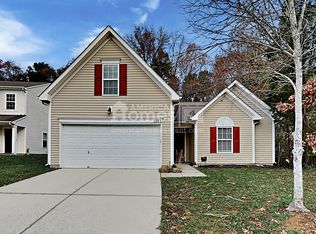 7033 Sunman Rd, Charlotte, NC 28216