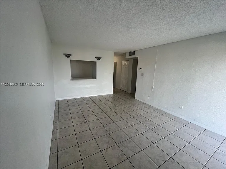 801 NW 47th Ave #820W — Photo 5