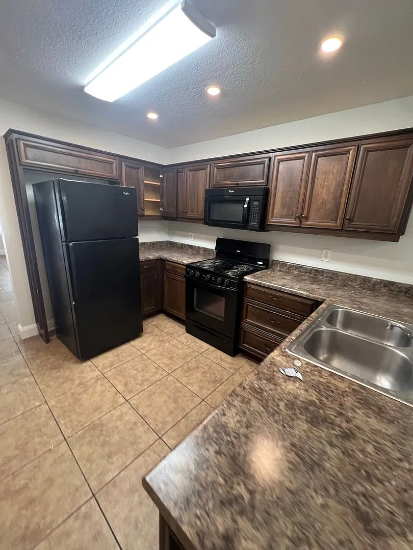 BPP - 4116 Mulligan Manor Lane Apt A — Photo 1