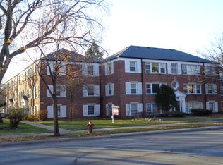 228 Ridge Ave APT 1, Evanston, IL 60202