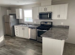 10 Bradley Ln #AB10, West Branch, IA 52358