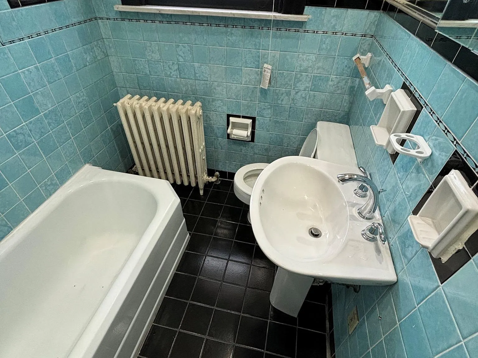 3 bed, 1650 sqft, $1,975 — Photo 4