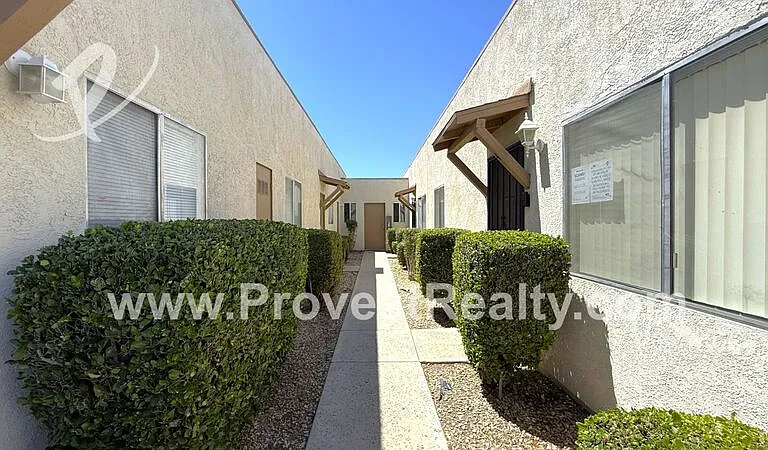 21777 Panoche Rd #4 — Photo 2