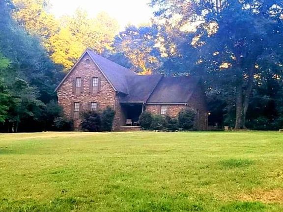 2nd image of 1131 Mulligan Ln