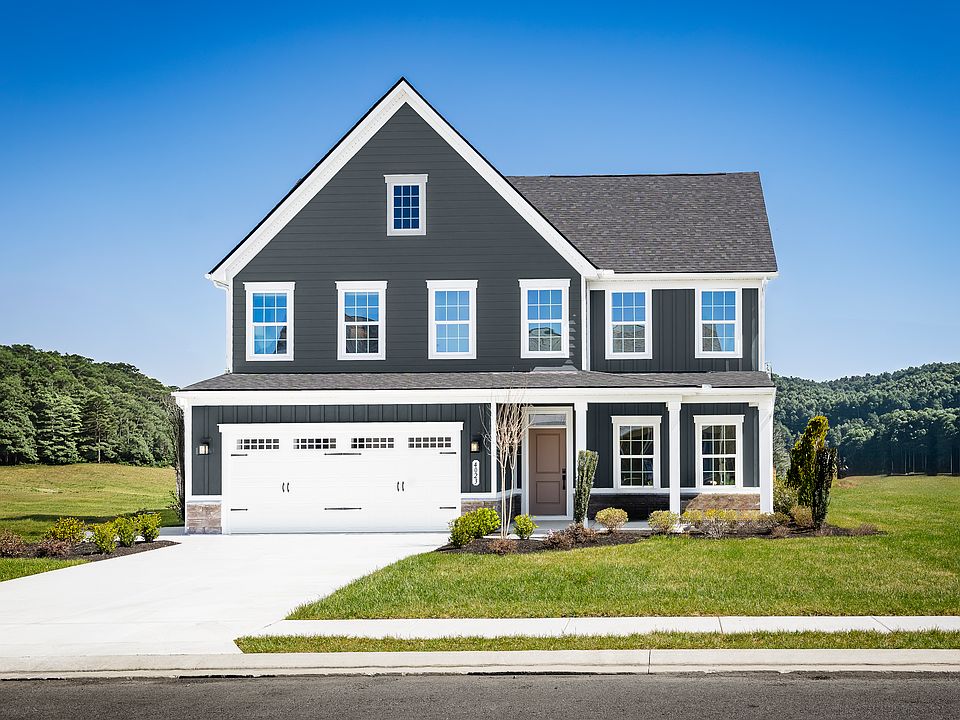 Luxury homes, luxury lifestyle. Opening this September, and you deserve to be first in line.