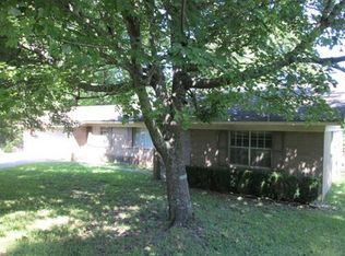 104 Moonmist Dr, Vicksburg, MS 39180