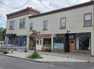 25 Back St, Randolph, VT 05060