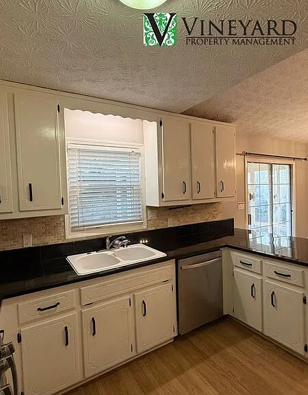 2830 Pine Meadow Dr — Photo 13