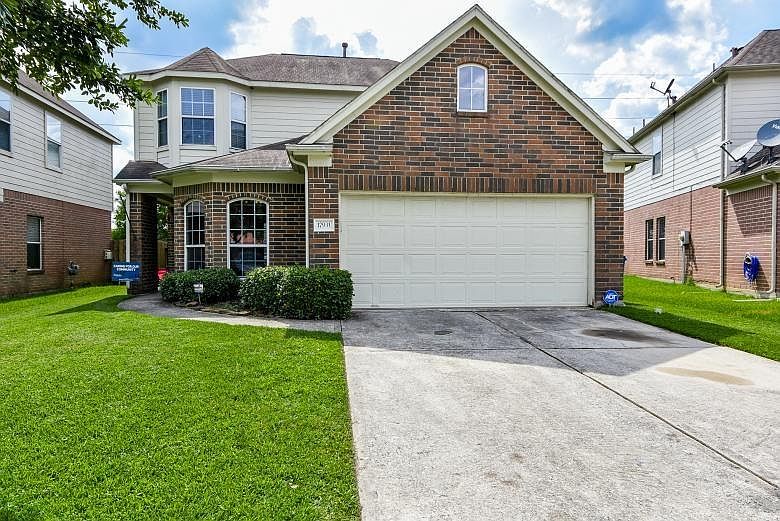 1st image of 17931 Juniper Green Trl