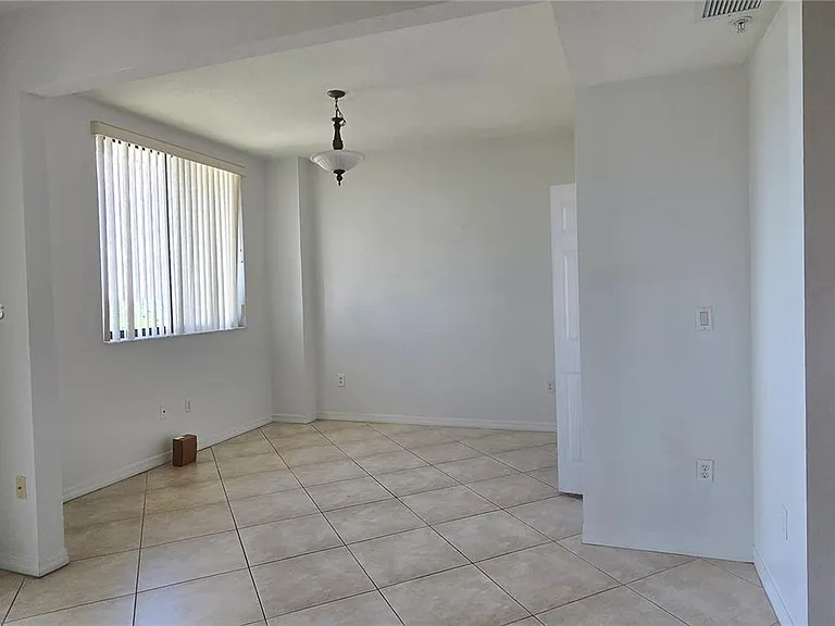 3590 Coral Way #902 — Photo 2