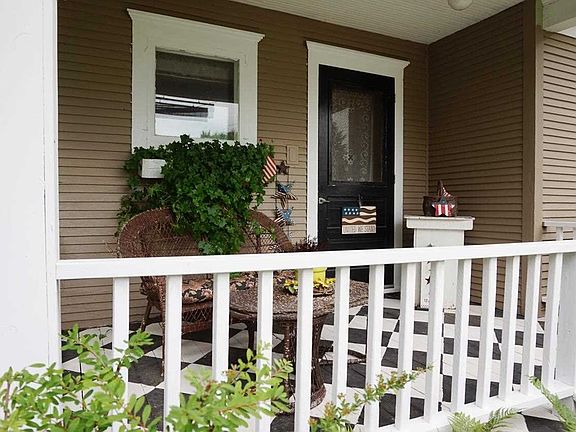 5th image of 114 Deleglise St
