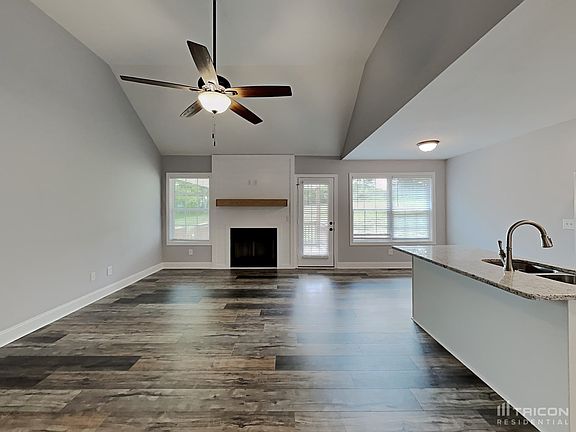 2nd image of 528 Woodtrace Dr