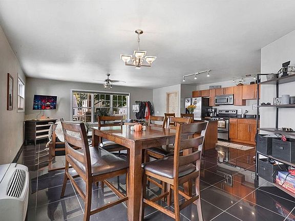 3rd image of 5406 Nokomis Ave
