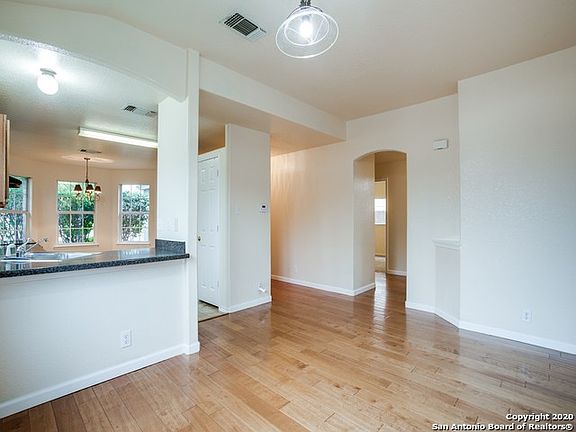 5th image of 2242 Opelousas Trl