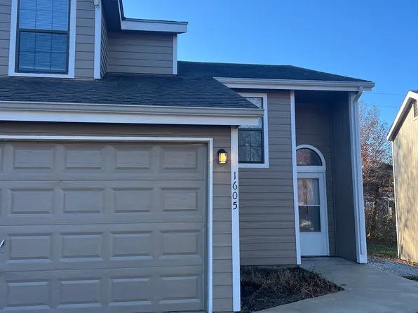 1503 Willow Cv, Lawrence, KS 66046
