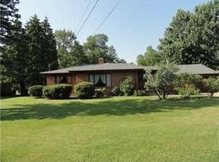 4674 Newton Rd, Hamburg, NY 14075