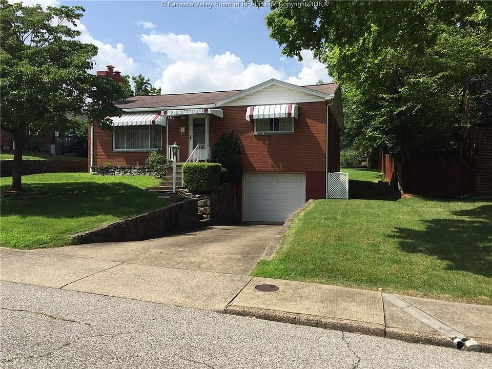 1st image of 513 Superior Ave