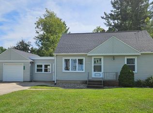676 E Sebewaing St, Sebewaing, MI 48759