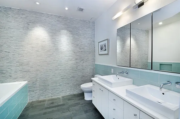 Sold by Corcoran | media 32