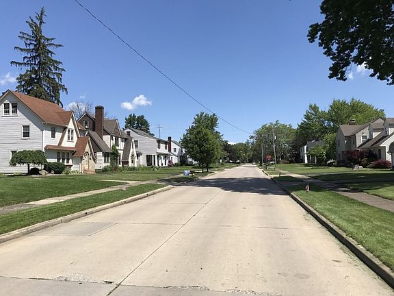 4th image of 345 Kenmore Ave SE