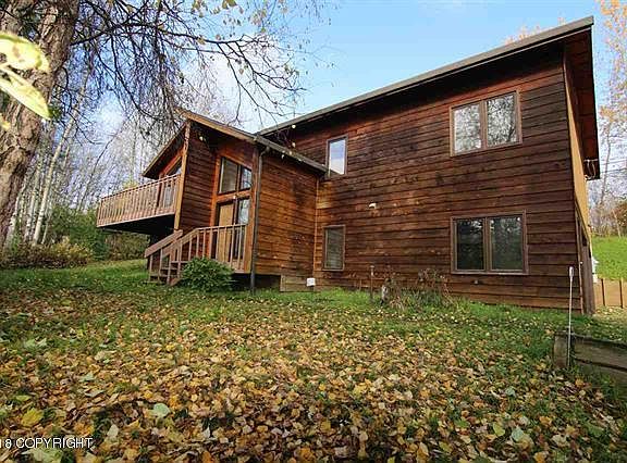 2nd image of 450 Valley View Dr