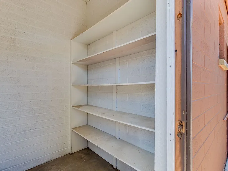 1921 E. Virginia Ave — Photo 16
