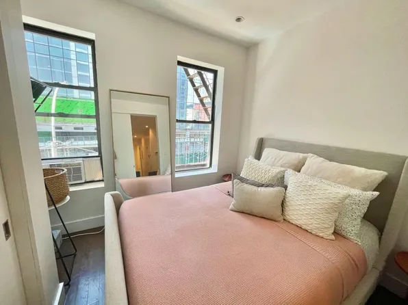 440 Tenth Avenue image 5 of 13