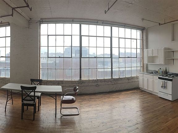 2nd image of 57 Thames St APT 3C