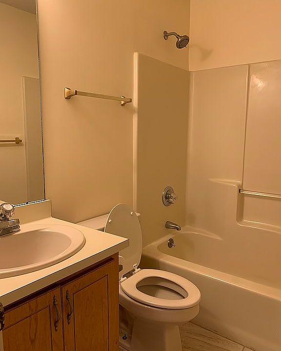 1st image of 2745 Tyndall Dr