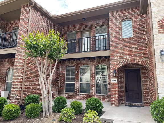 2nd image of 4240 Comanche Dr