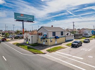 5427 Broadway St #A, Galveston, TX 77551