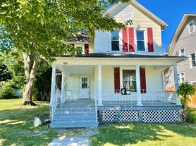 526-528 Hamilton Ave, Lorain, OH